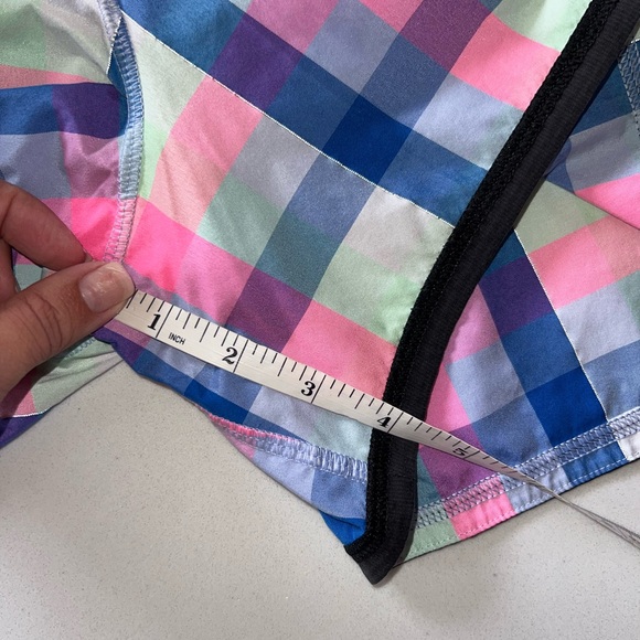 Lululemon 🍋 Groovy Run Short Plaid Size 4 - Picture 9 of 9